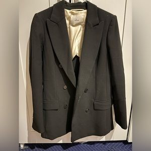 Wilfred (aritzia) blazer size 2